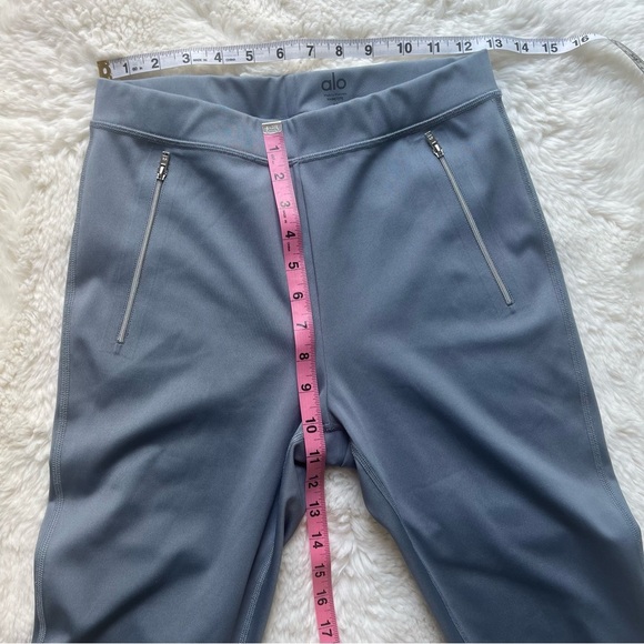 ALO Yoga Thrill Seeker Leggings M - Picture 11 of 14